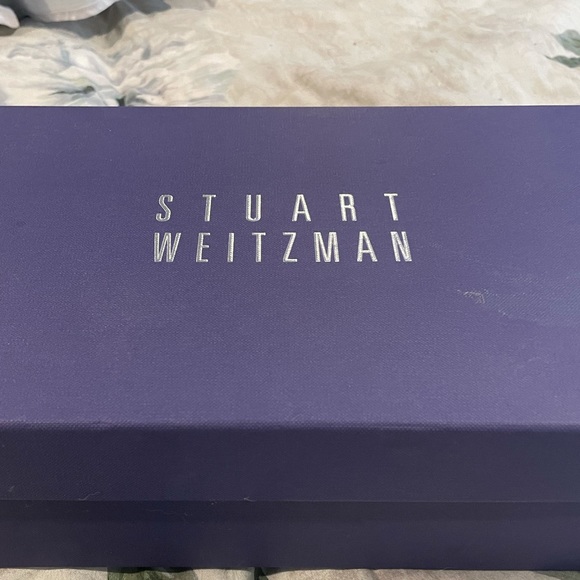 NIB Stuart Wetizman ‘Naughty’ Pump - Picture 2 of 4